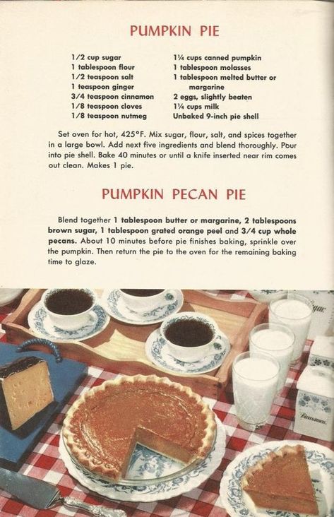 Vintage Recipes 1950s, 1950s Food, Pumpkin Pecan Pie, Pumpkin Pie Recipe, Vintage Baking, Vintage Dessert, Vintage Cooking, Fruity Desserts, Pumpkin Pecan