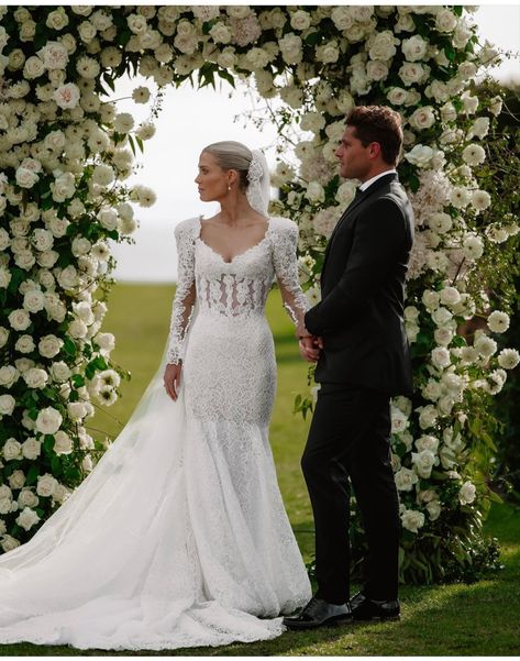 Lady Amelia Spencer Wedding, Amelia Spencer Wedding, English Wedding Dress, Versace Wedding Dress, Lady Amelia Spencer, Amelia Spencer, Eliza Spencer, English Wedding Dresses, Princess Bride Wedding