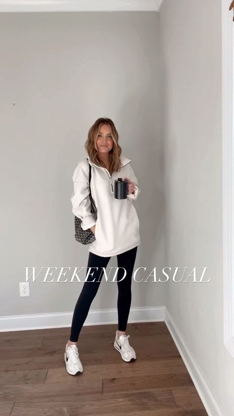 Leggings And Fleece Outfit, Fleece Half Zip Outfit, Grey Fleece Outfit, Styling Half Zip Sweaters, Oversized Fleece Jacket Outfit, White Half Zip Pullover Outfit, White Half Zip Sweater Outfit, Cream Fleece Outfit, Half Zip Pullover Outfit Leggings