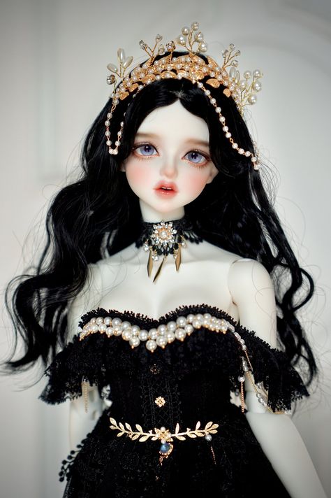 Bjd Dolls Girls, Real Doll, Doll Aesthetic, Old Fashion Dresses, Barbie Dress Fashion, Fantasy Art Dolls, Realistic Dolls, Victorian Dolls, Anime Dolls