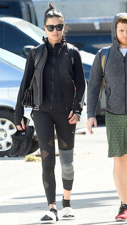 Adriana Lima in Miami, Florida on Wednesday 28/11/18 #VeronicaTasmania Lima, Miami, Florida, Adriana Lima, Adriana Lima Street Style, Celebrity Street Style, On Wednesday, Miami Florida, Street Style