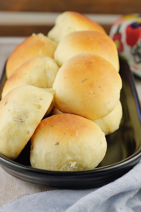 Buttermilk Ranch Dinner Rolls recipe | Red Star Yeast Soft Yeast Rolls Recipe, Buttermilk Dinner Rolls, Yeast Rolls Recipe, Red Star Yeast, Buttermilk Ranch, Homemade Rolls, Yeast Rolls, Dinner Rolls Recipe, Bread Rolls