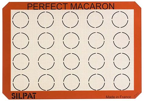 AmazonSmile: Silpat Perfect Macaron Non-Stick Silicone Baking Mat, 11-5/8" x 16-1/2": Baking Sheets: Kitchen & Dining Easy Whoopie Pie, Macarons Easy, Silpat Mat, Asda Recipes, Macaron Filling, Moon Pies, How To Make Macarons, Whoopie Pies, Silicone Baking Mat