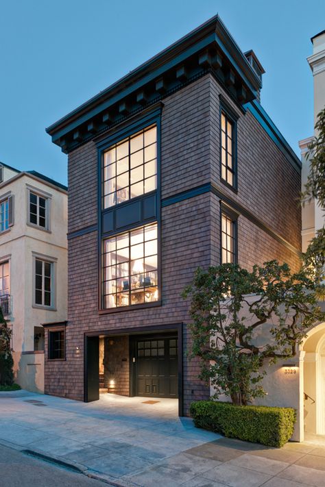 Presidio Heights | GGD, Inc. Custom Home Builder Warehouse Building Exterior, Warehouse Renovation, Townhouse Exterior, Window Designs, Townhouse Designs, Lots Of Windows, Traditional Exterior, House Modern, Chicago Style