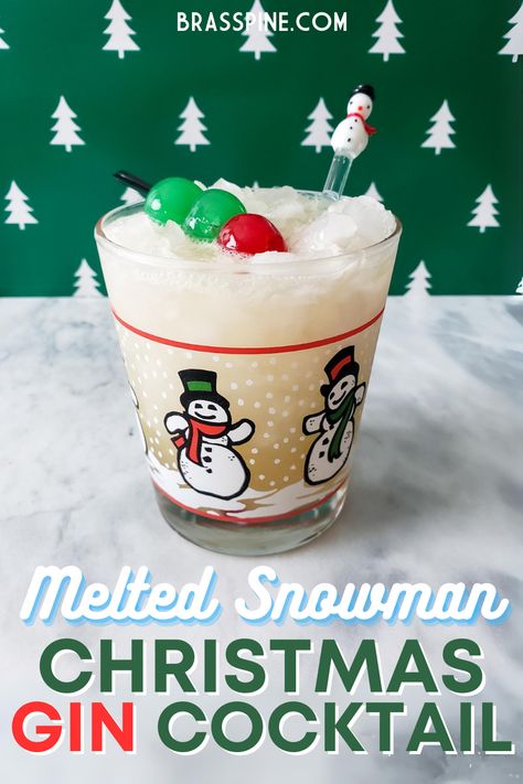 When the snow drifts are 4ft tall and the icicles are growing faster than your waist line…you know it’s time to settle in for a long winter and warm up with a Melted Snowman Cocktail. For me, nothing says Christmas like a frosty tropical drink in hand, and this Christmas Gin Cocktail does the trick. Gin Christmas Cocktail, Winter Alcoholic Drinks, Drinks With Gin, Gin Tropical, Snowman Cocktail, Winter Drinks Alcoholic, Gin Drink Recipes, Festive Cocktail Recipes, Best Christmas Cocktails