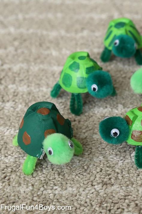 Turtle Crafts, Toddler Arts And Crafts, Animal Crafts For Kids, Daycare Crafts, Crafts Paper, Craft Projects For Kids, Play Ideas, Camping Crafts, Paper Towel Rolls