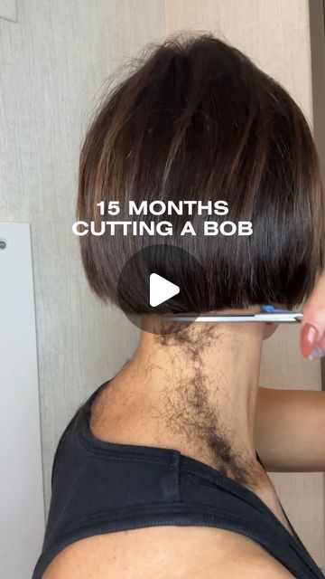 Short Bob Clipped Back, Back Of Bob Haircut Stacked, How To Cut Bob Haircut, Haïr Cut Short Hair, How To Cut Your Hair Short, Best Bob Haircuts For Fine Hair, Growing Out A Bob Haircut, Growing Out Bob Haircut Stages, Bob Cut Hairstyles Short