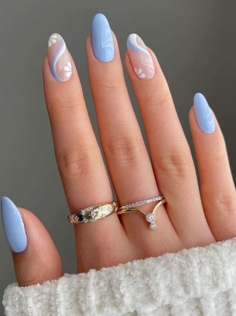 Korean simple flower nail design: light blue Simple Gel Nails Summer Almond, Short Almond Gel Nails Ideas, Acrylic Nail Ideas For School, Basic Nail Designs, Acrylic Nails With Flowers, Unghie Sfumate, Cute Simple Nails, Simple Gel Nails, Summery Nails