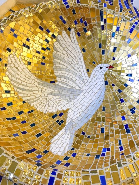 Sacred Heart University Chapel Baptismal Font | Modern Mosaic Arts Mosaic Birds Template, Christian Mosaic, Sacred Heart University, Baptismal Font, Modern Mosaic, Mosaic Animals, Mosaic Birds, Mosaic Art Projects, Christian Crafts