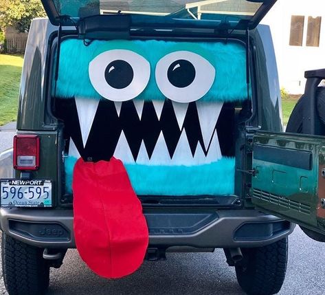 Jeep Wrangler Halloween Ideas, Jeep Trunk Or Treats, Trunker Treat Ideas, Halloween Car Decorations, Trunk Or Treat Ideas, Video Game Costumes, Treat Ideas, The Trunk, Car Trunk