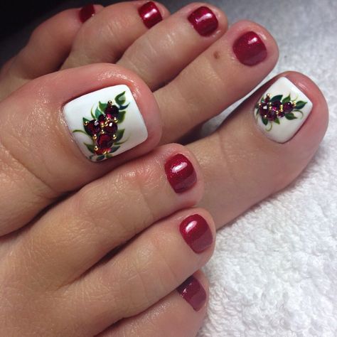 No automatic alt text available. Nails For Toes, Christmas Toe Nails, Christmas Toes, Snowman Nail Art, Toenail Art Designs, Pedicure Gel, French Pedicure, Gel Toe Nails, Turquoise Nails