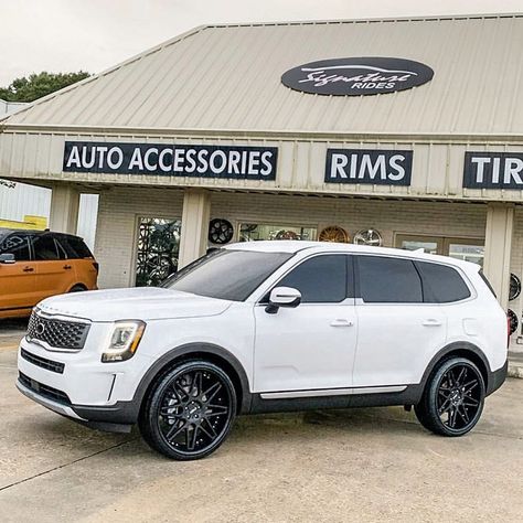 Azad Wheels | Staggered Wheels on Instagram: “NEW 2020 Telluride from @signaturerides with our 24” AZAD - AZ77 matte black / gloss black. Available now! Order your set today!…” Kia Telluride, Honda Accord Sport, 2024 Goals, Black Rims, Black Gloss, Honda Accord, Gloss Black, Car Accessories, Matte Black