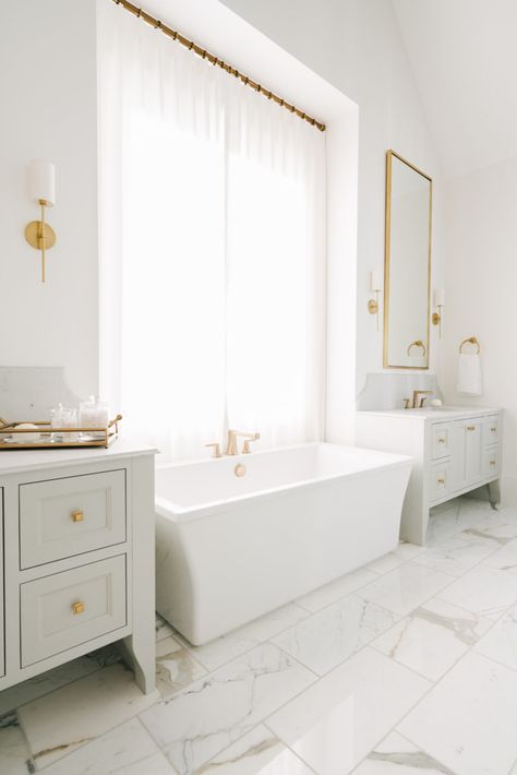 Parade 2019 Lighting Selections - Cambridge Home Company Tub Between Vanities, Gray Herringbone Floor, Beadboard Trim, Black Marble Bathroom, Modern Cape, Gold Bathroom Faucet, White Beadboard, Cambridge House, Faucet Design