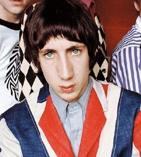 Pete Townshend Cute, Pete Townshend 60s, Peter Townsend, The Who Band, Pete Townshend, The Who, Band Stuff, Pics Art