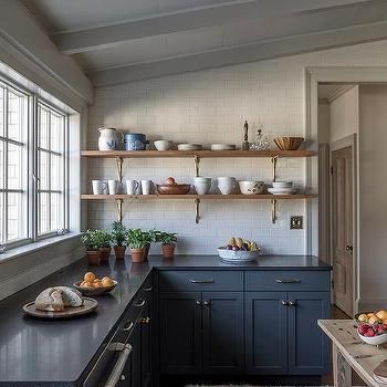 Blue Base Kitchen Cabinets Design Ideas Charcoal Kitchen, Caitlin Moran, Minimalist Dekor, Black Granite Countertops, Bedroom Minimalist, Blue Kitchen Cabinets, Black Countertops, Minimalist Kitchen Design, Classic Kitchen