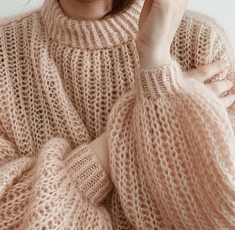 Oversize Pullover, Pullover Women, Loose Fashion, Knit Bottom, Drop Shoulder Sweaters, Ladies Tops, Mohair Sweater, Sweater Knitting Patterns, Stockinette Stitch