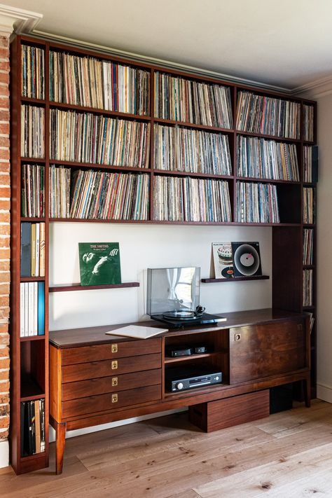 Record Storage Library — Wunsch Room Cupboard, Living Room Cupboards, Game Room Ideas, Dj Room, Soft Autumn Color Palette, Home Music Rooms, Autumn Color Palette, Vinyl Room, Record Room