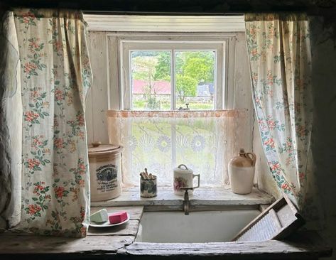 Cottagecore Kitchen Wallpaper, Cottagecore Aesthetic Kitchen Fairy, Kitchen Window Cottagecore, Cottagecore Room Curtains & Drapes, Dreamy Cottagecore, Kitten Cottagecore, Windows And Doors, Doors, Cottage