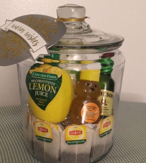 Sweet Tea Gift Ideas, Hot Tea Gift Basket Ideas, Iced Tea Gift Basket, Drink Dispenser Gift Basket, Hot Toddy Gift Ideas, Honey Baskets Gift Ideas, Lemon Gift Basket Ideas, Hot Toddy Gift Basket, Tea Basket Gift Ideas