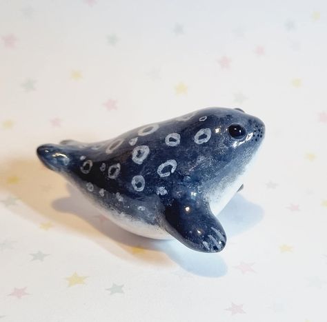 Seal Clay Sculpture, Seal Clay Charm, Seal Polymer Clay, Clay Stingray, Clay Sea Animals, Harp Seal Pup, Clay Ring, Polymer Clay Ring, Seal Pup