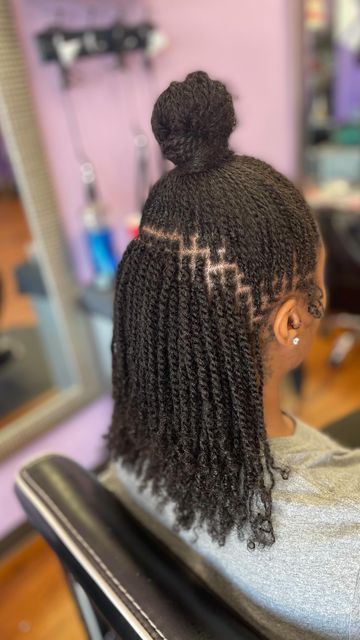 Twist With Natural Hair Only, Twist Hairstyle Natural Hair, Natural Hair Styles Twist And Braids, Braid Twists Styles Black Hair Natural, One One With Natural Hair, Twisting With Natural Hair, Twists With Weave Hairstyles, Natural Hair Twists With Extensions, Natural Looking Twist Extensions