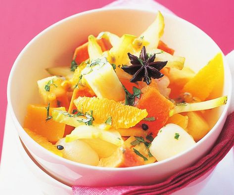 Asian fruit salad Asian Fruit, Best Rhubarb Recipes, Roasted Mediterranean Vegetables, Tropical Fruit Salad, Fruit Salad Recipe, Apple Pork, Star Fruit, Fruit Orange, Palm Sugar