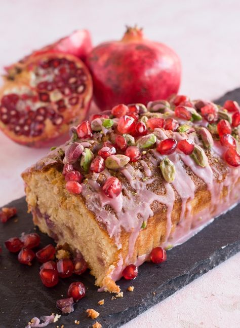 Pomegranate Cake, Pomegranate Dessert, Lemon Pomegranate, Pomegranate Recipes, Carrot Cupcake, Lemon Dessert Recipes, Fruit Bread, All Purpose Flour, Pastry Cake