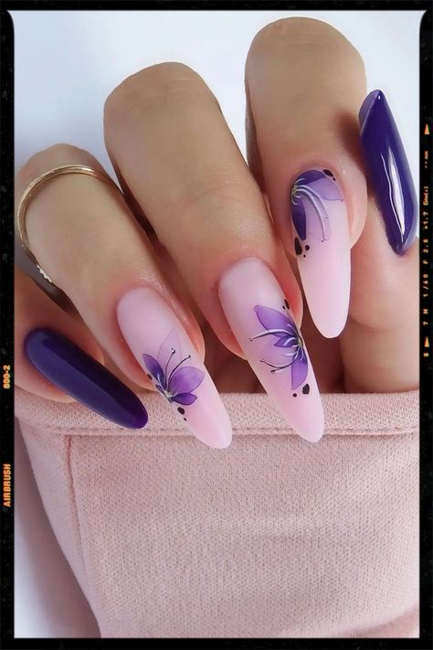 Spring Nails - Almond Nails Cute Lavender Nails Almond, Purple Nail Flower Design, Almond Purple Nails Designs, Floral Purple Nails, Lavender Almond Nails Designs, Purple Dress Nails, Dark Lavender Nails, Lila Nails Design, Purple Nude Nails