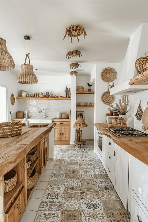 Bohemian Chic Kitchen, Boho Cabinets Kitchen, Boho Kitchen Makeover, Boho House Aesthetic, Cozinha Boho Chic, Shabby Chic Interior Design Style, Boho Kitchen Cabinets, Small Boho Kitchen, Boho Kitchen Design