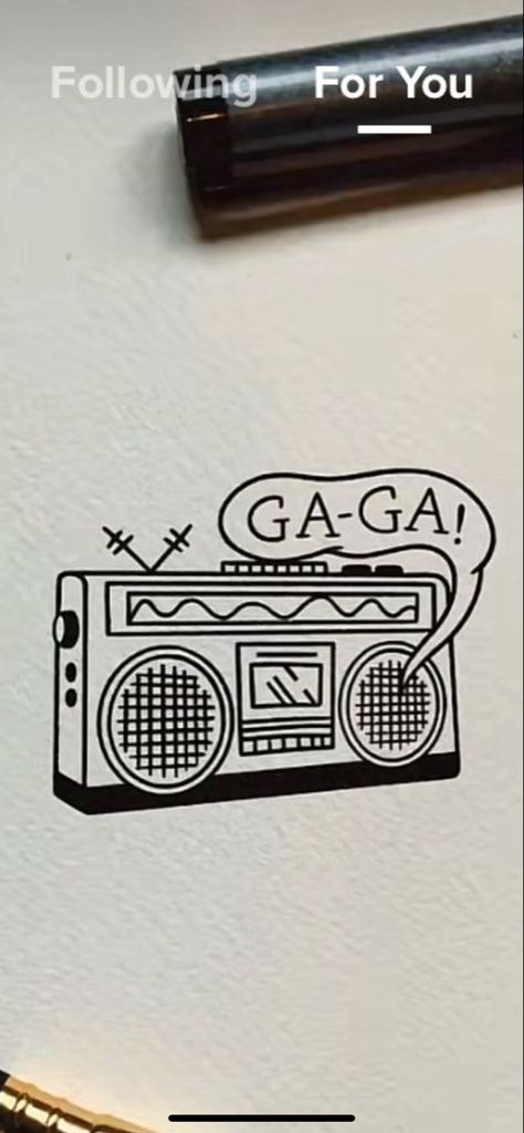 Radio Gaga Tattoo, Radio Tattoo Vintage, Boombox Tattoo, Radio Tattoo, Music Tats, Ufo Tattoo, Retro Radio, Tape Recorder, Tat Ideas