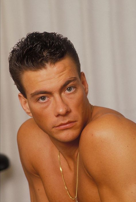 Jean-Claude Van Damme Claude Van Damme, Tupac Pictures, Jean Claude Van Damme, Van Damme, Sylvester Stallone, Men Vintage, Bollywood Actors, Man Crush, Perfect Man