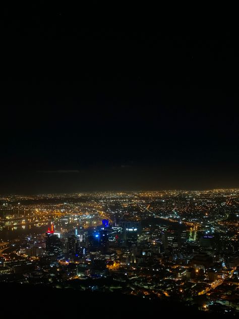 night life. city life. late night drives. signal hill. cape town. south africa. city lights. aesthetic. photography. view. Cape Town Aesthetic Night, Cape Town At Night, Signal Hill Cape Town, Africa City, Town At Night, Signal Hill, Night View, Cape Town, At Night