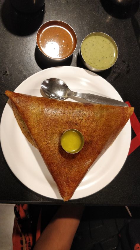 Best dosa in Bangalore Masala Dosa Aesthetic, Dosa Snap, Bangalore Food, Cafe Coffee Day, Masala Dosa, Indian Foods, Veg Food, Cafe Coffee, Indian Aesthetic