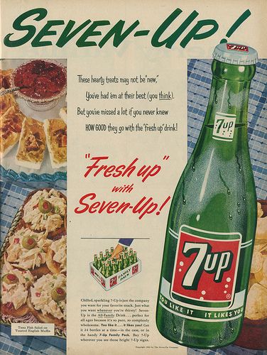 Iklan Vintage, Pin Up Vintage, Etiquette Vintage, 7 Up, Neutral Paint Colors, Old Advertisements, Neutral Paint, Retro Advertising, Food Ads