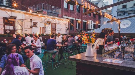 Rooftop Bar Design, Beer Garden Ideas, Melbourne Bars, Rooftop Cinema, Bar Balcony, Hidden City, Melbourne Restaurants, Hidden Bar, Best Rooftop Bars