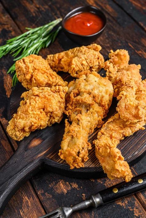 Gordon Ramsay Chicken Tenders Fried Chicken With Sauce, Gordon Ramsay Butter Chicken Recipe, Gordon Ramsay Butter Chicken, Gordon Ramsay Chicken, Chicken With Sauce, Kfc Fried Chicken Recipe, Kfc Fried Chicken, Chicken Tenders Recipe, Texas Caviar