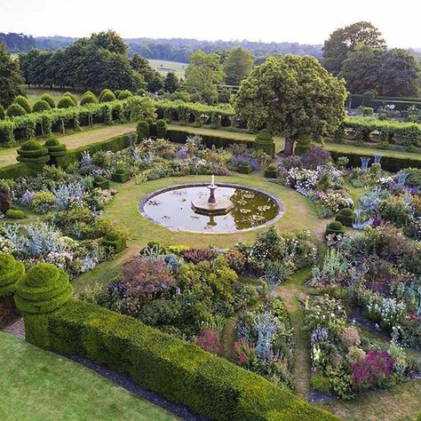 THE WEST GARDEN, Hatfield House Bridgerton Garden, Hatfield House, Country Life Magazine, Garden Estate, Royal Castles, Formal Garden, Garden Design Plans, Garden Architecture, Garden Fountains