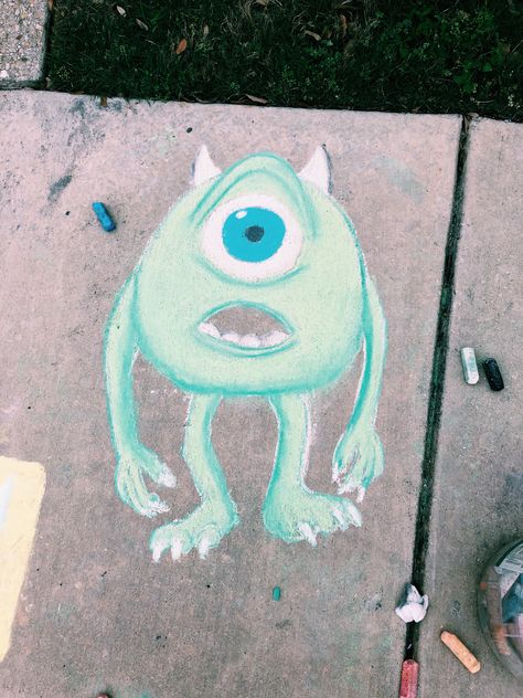 Monsters Inc Chalk Art, Coraline Chalk Art, Chalk Disney Art, Street Chalk Art Ideas, Vsco Chalk Art, Chalk Ideas Disney, Chalk Art Ideas Disney, Chalk Art Animals, Disney Chalk Art Sidewalks