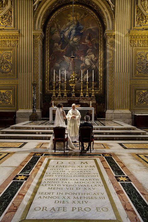 wedding-renewal-7712-003 Vatican City Wedding, Vatican Wedding, Catholic Wedding Aesthetic, Rome Photoshoot, Roman Wedding, Italian Elopement, St Peters Cathedral, Wedding In Rome, Wedding Vow Renewal Ceremony