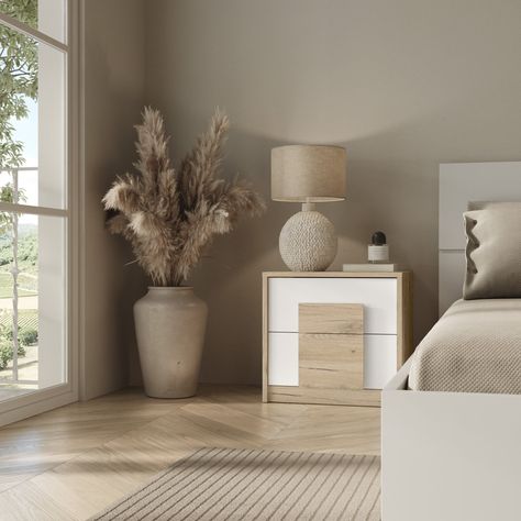 Cream And Wood Bedroom, Warm Beige Bedroom, Cream Bedroom Decor, Small White Bedrooms, Cream And White Bedroom, Beige Bedroom Decor, Home Decor Ideas Bedroom, Bedroom Colour, Oak Bedroom Furniture