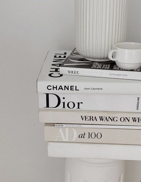 Coffe Table Book, Kelsey Simone, Chanel Book, Stile Blair Waldorf, Dramatic Dresses, Sea Change, Dior Aesthetic, Pretty Mess, Christian Dior Haute Couture