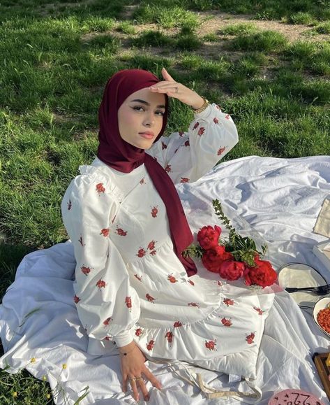 Floral Print Square Neck Lantern Sleeve Ruffle Hem Dress Muslim Girl Outfits, Hijab Fashion Summer, Estilo Hijab, Cute Modest Outfits, Muslim Outfits Casual, Modest Summer Outfits, Picnic Dress, Hijab Outfits, Modest Dresses Casual