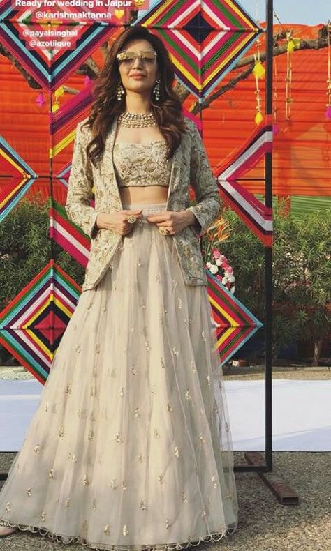 Latest Traditional Dresses, Wedding Dress Sewing Patterns, Karishma Tanna, Function Dresses, Trendy Outfits Indian, Long Gown Design, Lehenga Designs Simple, Anarkali Dress Pattern, Fancy Sarees Party Wear