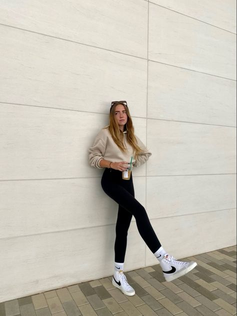 Leggings Outfit With Nike Socks, Comfy Outfits With Nike Blazers, Nike Blazer Mid 77 Leggings Outfit, Outfit Ideas With Nike Socks, Legging And High Socks Outfit, How To Style Nike Blazers With Leggings, Nike Socks With Blazers, Nike Blazer Leggings Outfit, Nike Blazer Winter Outfit