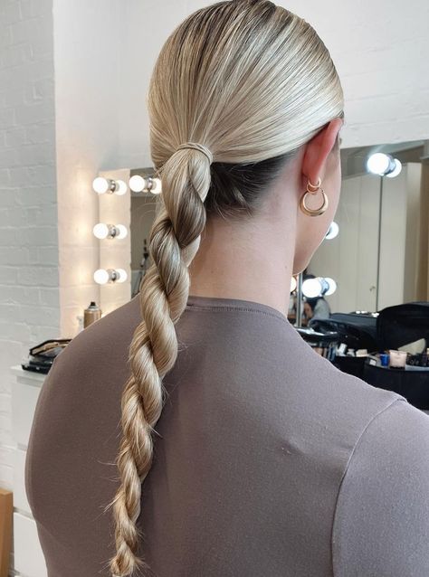 Low Ponytail with a Rope Braid Rope Ponytail, Rope Braid Ponytail, Twist Braid Ponytail, Twist Low Ponytail, Low Braided Hairstyles, Twisted Rope Braid, Low Braid Ponytail, Rope Braids Hairstyles, Low Ponytail With Braid