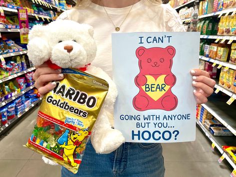 Gummy Bear Promposal, Roses Are Red Promposal, Dr Pepper Homecoming Proposal, Spring Fling Proposal Ideas, Homecoming Posters Proposal, Simple Promposal, Prom Posters Proposal, Dance Proposal Ideas, Sadie Proposals Ideas