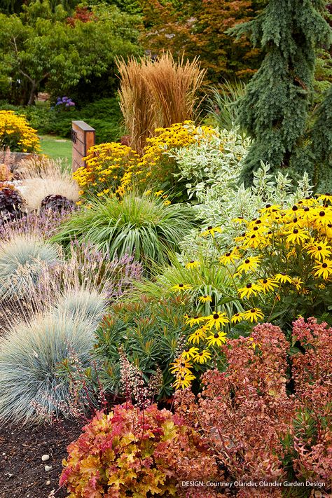 Check out this beautiful garden makeover in Washington state #GardenDesign #LandscapingIdeas #GardenMakeover #GardenGateMagazine Pnw Landscaping, Northwest Landscaping, Yard Inspiration, Rock Flowers, Fall Colours, Australian Garden, House Landscaping, Garden Makeover, Flower Stand