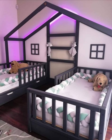 Small Two Kids Bedroom Ideas, Twin Boy Room Ideas Toddler, Brother And Sister Shared Room Ideas, Twin And Toddler Bed Shared Room, Twin Boy Bedroom Ideas Toddlers, Twins Room Ideas Boy And Girl, Twin Boys Nursery Ideas, Boy And Girl Shared Bedroom Toddler, Toddler Twin Bedroom Ideas