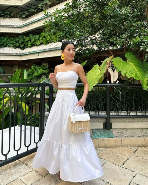 White Skirt Outfit Aesthetic, Two Piece Long Skirt Set, White Skirt And Top, Two Piece Outfits Skirt, Extra Petite Blog, White Skirt Set, Petite Work Outfits, White Skirt Summer, White Tops Outfit