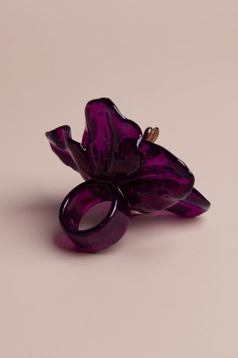 Based in: USAThis maximalist-style, handcrafted flower ring is a stunning piece of wearable art! Made with soy-based resin, it's the perfect way to add a fun and unique touch to your jewelry collection. A perfect blend of fashion and sustainability, this ring radiates beauty and charm! Details Made in: Broward, Florida Dimensions: 2.75" in. x 3" in. Material: soy-based resin Care: Keep away from moisture and harsh chemicals and allow perfumes and lotion to dry before wearing jewelry. Remove befo Eclectic Accessories, Dope Jewelry Accessories, Dried Flower Jewelry, Funky Rings, 3d Technology, Maximalist Style, Wearing Jewelry, Sculptural Jewelry, Wearable Art Jewelry